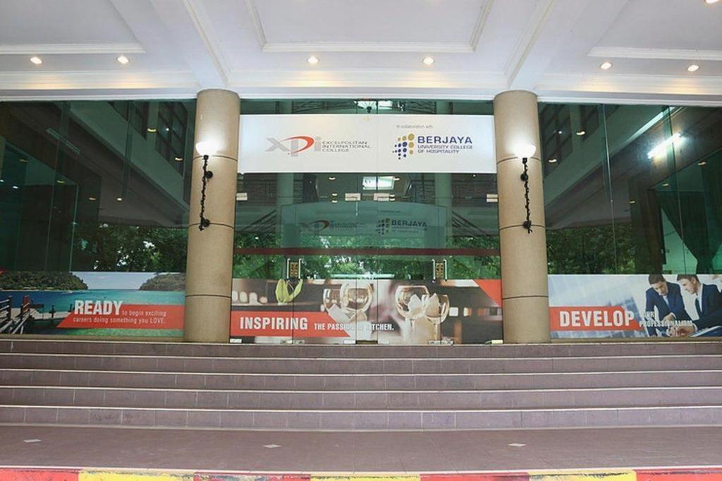 Stallions Suite Penang Jelutong Esterno foto